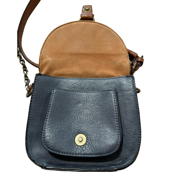 Simply Noelle Handbag / Crossbody - Picture 3 of 5